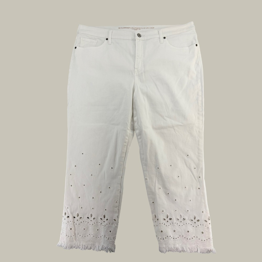 Chicos So Slimming Girlfriend Crop White Eyelet Fringe Jeans Size 16 3 Stretch